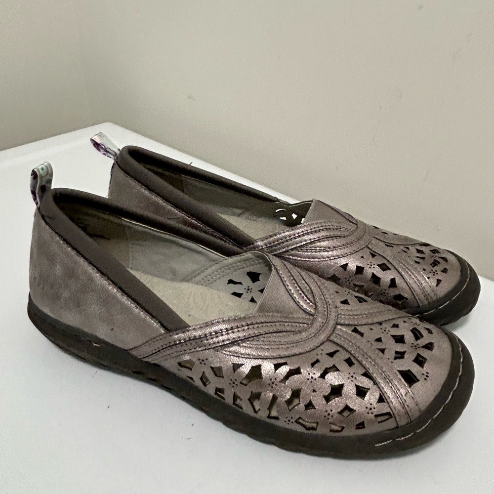 JBU Jambu Silver Loafers Size 9